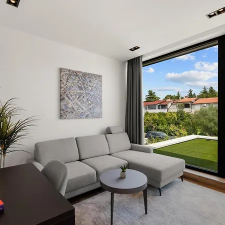 Holiday home Lovely In With Sauna Porec