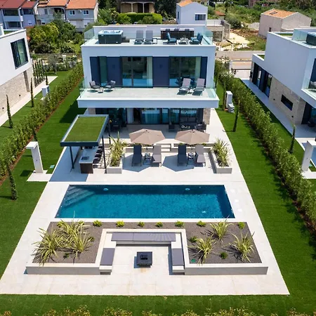 Lovely In With Sauna Poreč