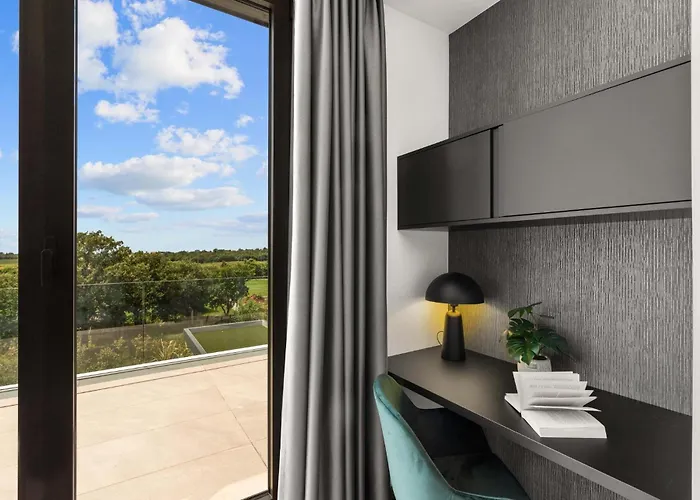 Lovely In With Sauna Poreč