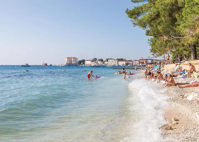 Lovely In With Sauna Dom wakacyjny Poreč