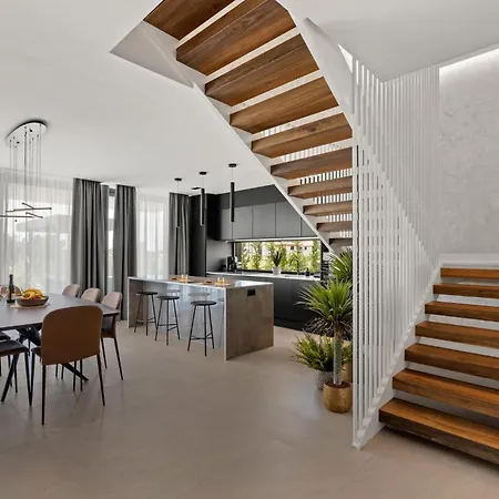 Nyaraló Lovely In With Sauna *