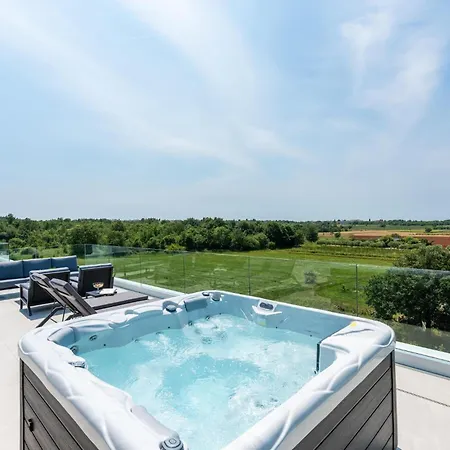 Nyaraló Lovely In With Sauna *