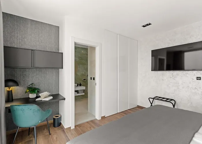 Lovely In With Sauna * Πόρετς