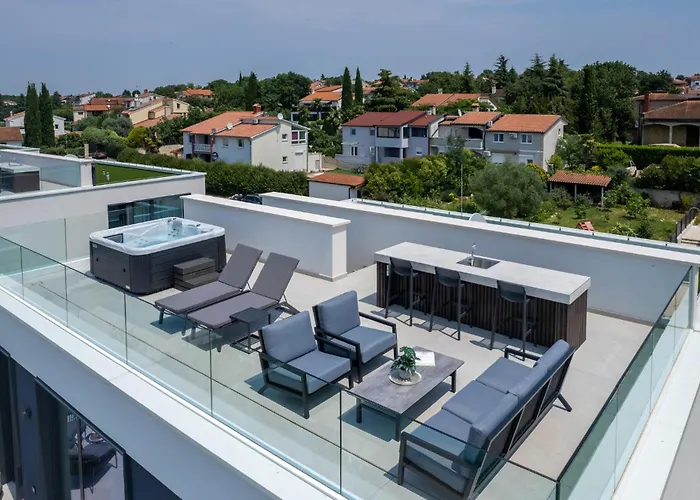 Lovely In With Sauna * Πόρετς